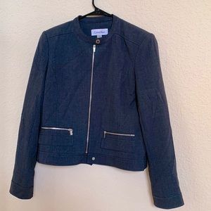 NWOT Calvin Klein Grey Long Sleeve Suit Jacket with full zip and pockets.Size 6.